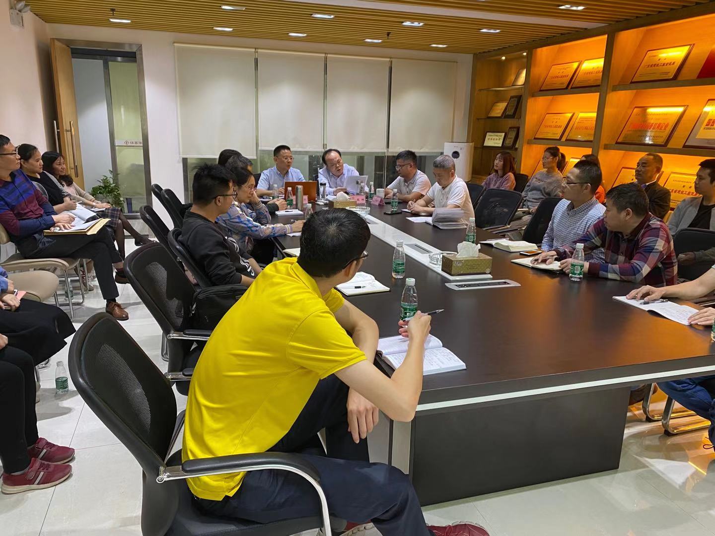 1606704481228023.jpg 202011財(cái)務(wù)會議.jpg