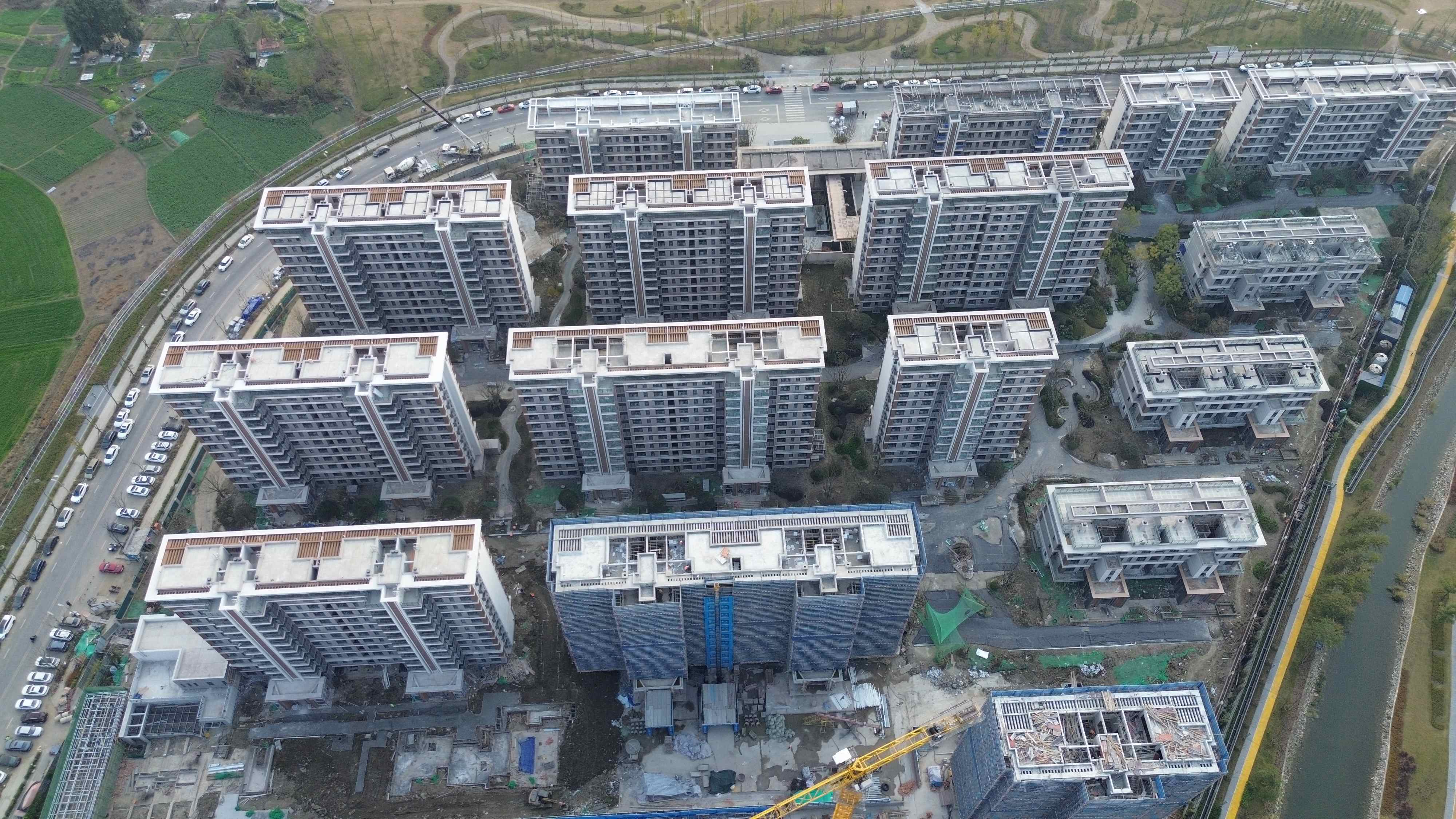 1766651208768677.jpg 6ef8ca74e68013f45f66567117c96b39(1).jpg